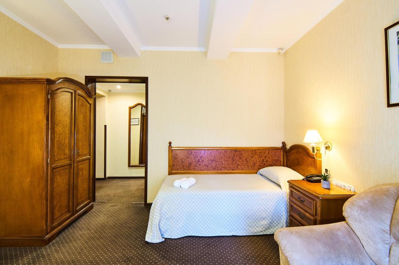 Art Hotel Academy นิปโปร ภายนอก รูปภาพ